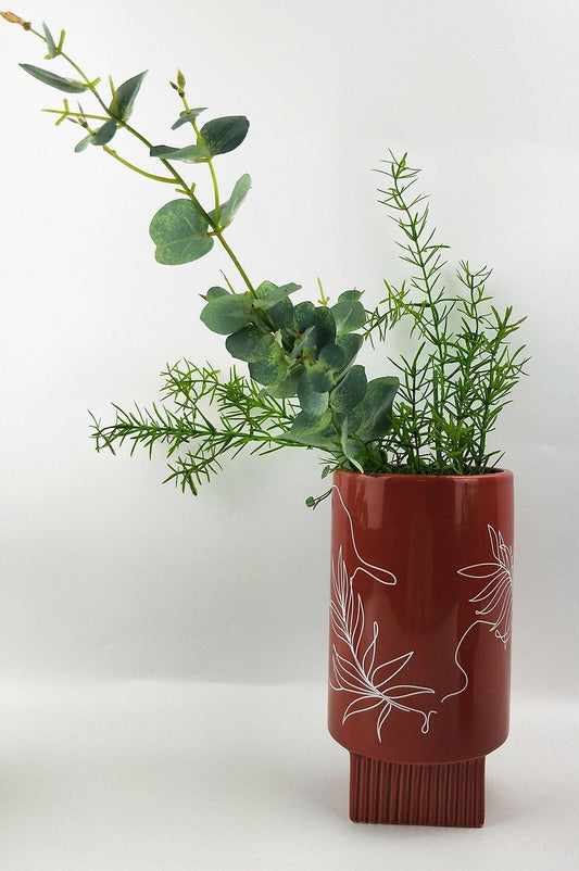 Nova 22cm Vase - Red